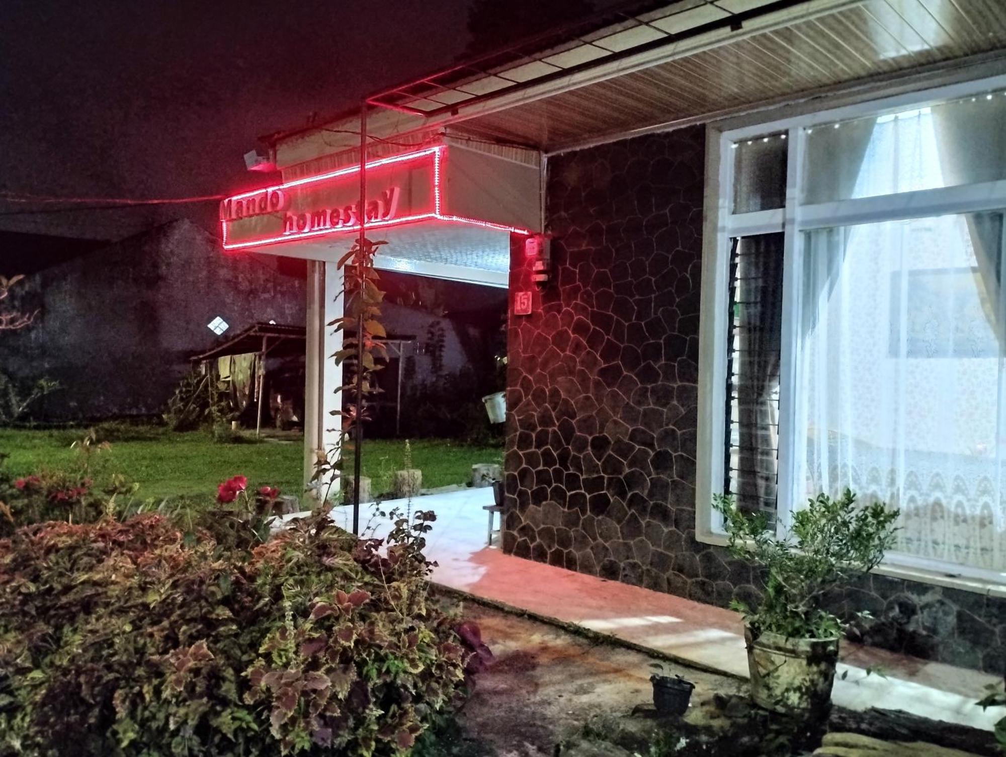 Mando Homestay III Букіттінгі Екстер'єр фото